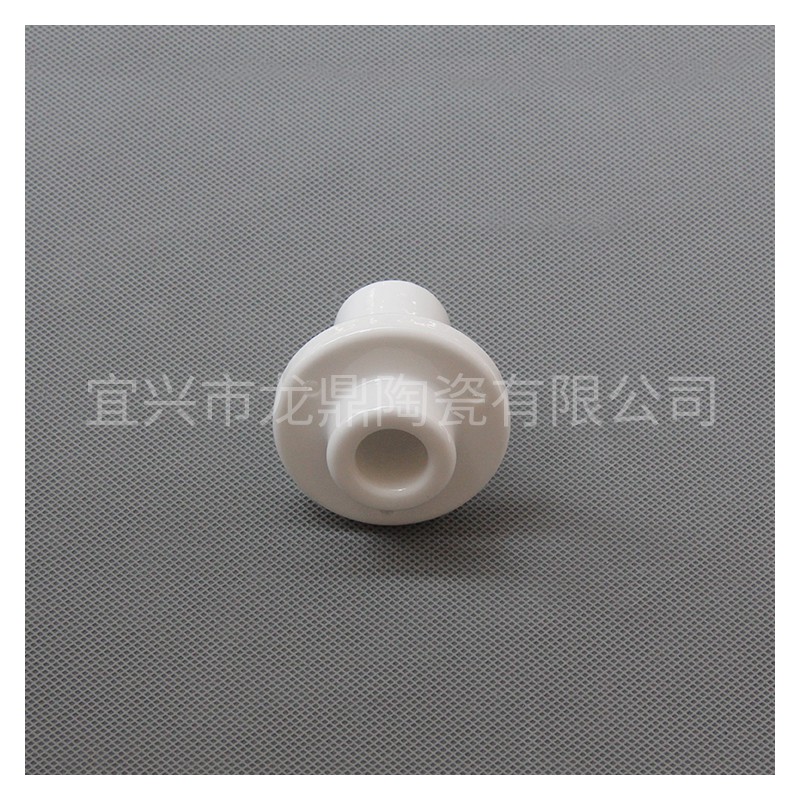 绝缘陶瓷２